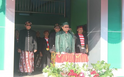 Dirgahayu Kemerdekaan Republik Indonesia Ke-81, Kementerian Agama Kabupaten Sampang melaksanakan Upacara Bendera di MAN Sampang.